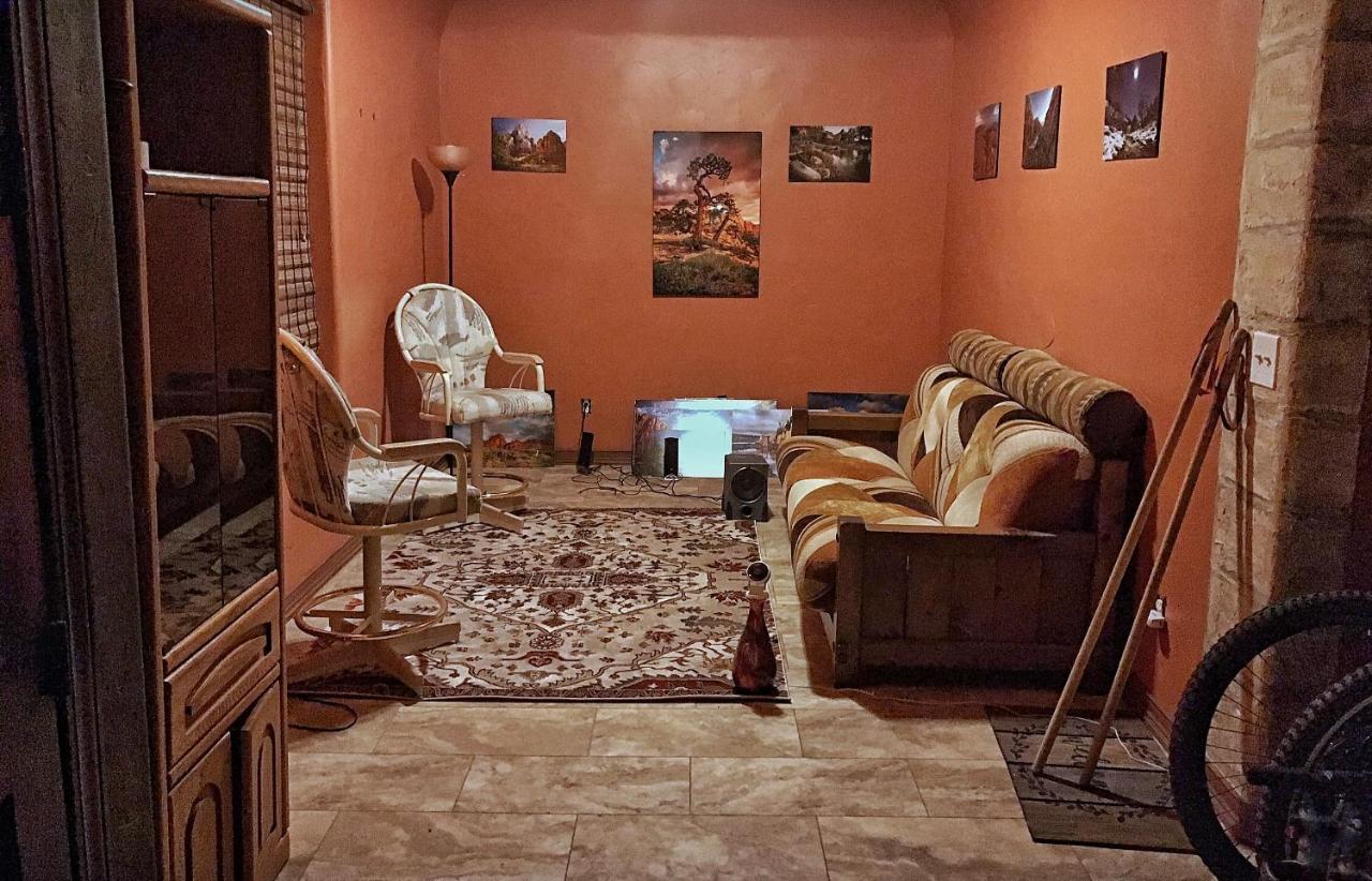 The Zion House - Affordable Bedrooms *