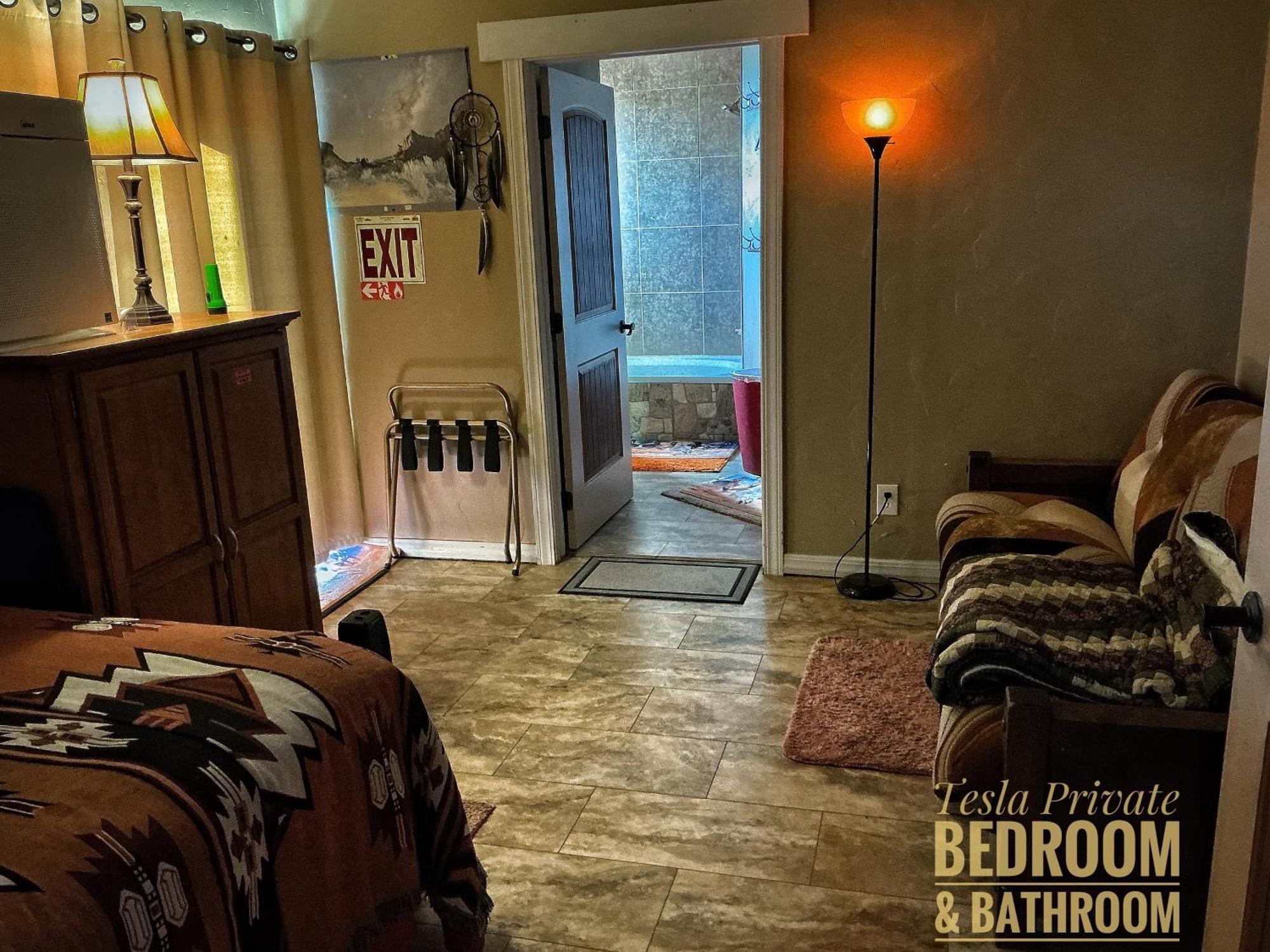 The Zion House - Affordable Bedrooms Homestay *